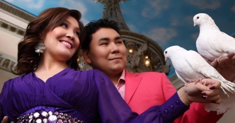 "24 жыл өтті": Мирас пен Құралай үйленген кезін еске алды