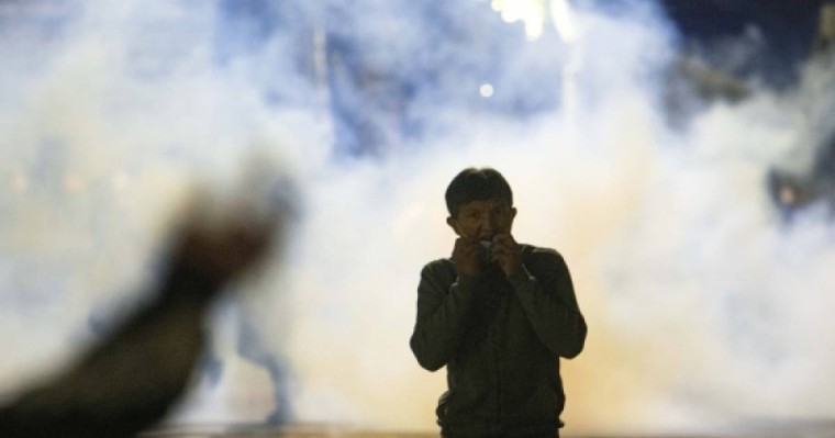 Бішкектегі наразылық: Адам өлімі бар, тағы 13 кісі жансақтау бөлімінде