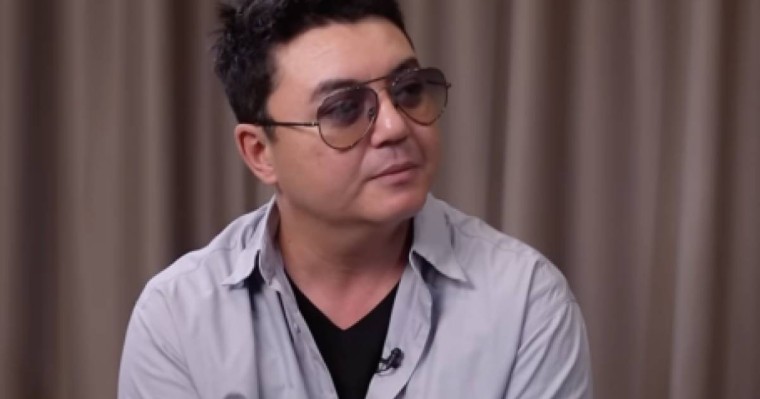 Әнші Алмас Кішкенбаев оқушыға тиісті деген ақпарат тарады