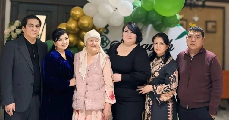Актер Асылбек Боранбайдың отбасындағы ғажайып: қарындасы туған ағасына бүйрегін беру үшін 50 келіге арықтаған