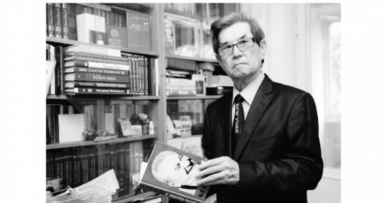 Белгілі ақын, жазушы Рафаэль Ниязбек өмірден озды