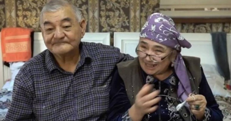 “Иә дедім": Шымкентте 74 жастағы қария мен 72 жастағы әжей шаңырақ көтерді
