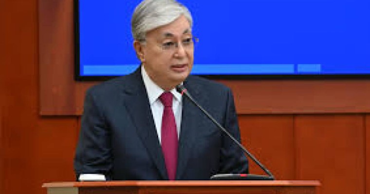 "Заң және тәртіп" қағидаты қоғамдық санада терең тамыр жаюы тиіс - Тоқаев