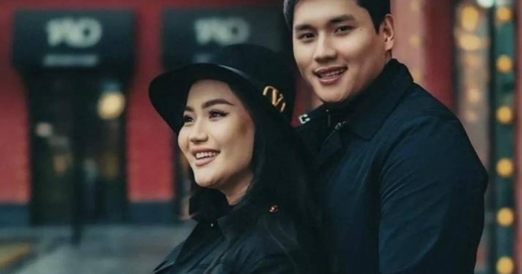 "Жасыру мүмкін емес болып кетті": Дина Төреәлі жақсы жаңалығын көпке жария етті (фото)