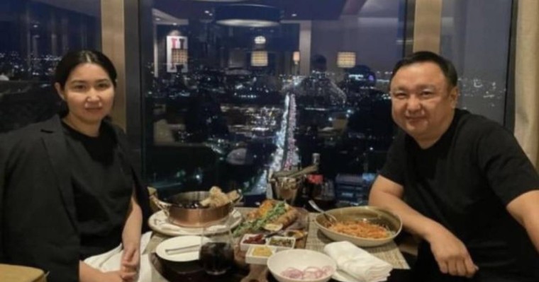 “Әлі күнге дейін әкелерін іздейді": Марқұм Арман Дүйсеновтің жары халыққа үндеу жолдады