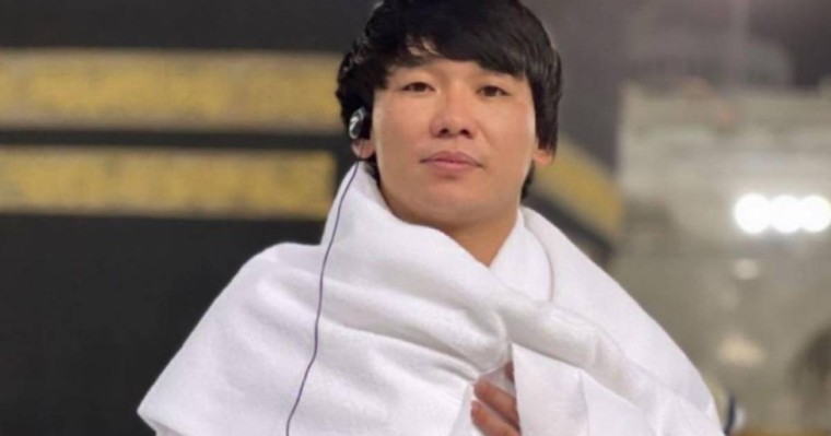 Қайрат Нұртас Меккеде үлкен игі іс жасап, елдің ықыласына бөленді