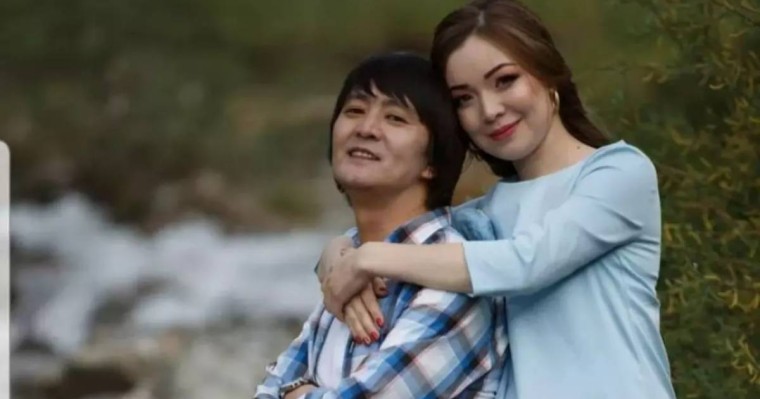 "11-сыныпта көзге түсті". Еркін Нұржанов өзінен 14 жас кіші келіншегі туралы айтты