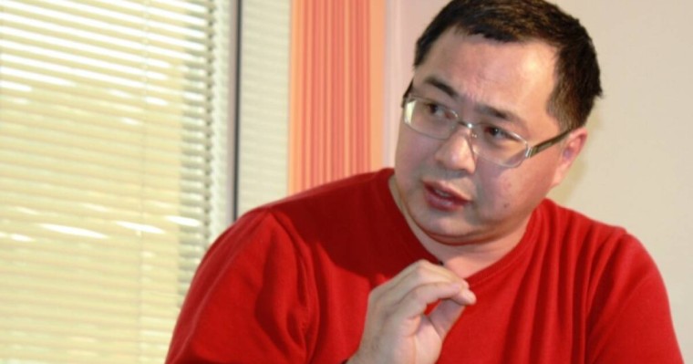 Билікті аяусыз сынайтын азамат Ақорданы неге мақтады?