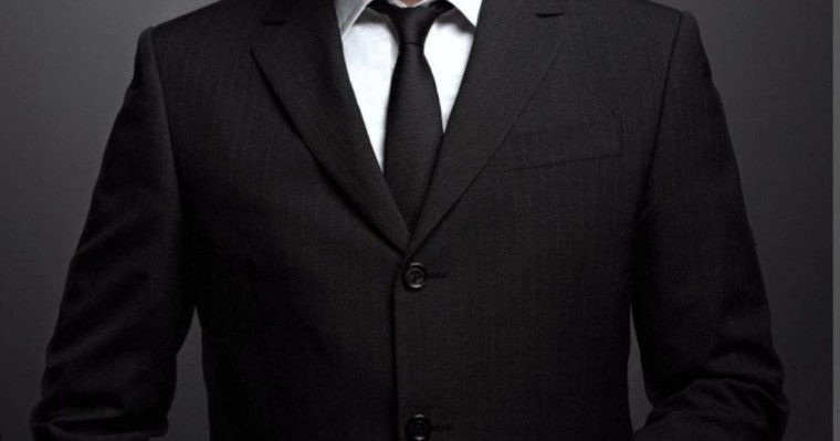 Полиция эскорт қызметін пайдаланған әкім, шенеунік, әнші, блогерлердің тізімін анықтады