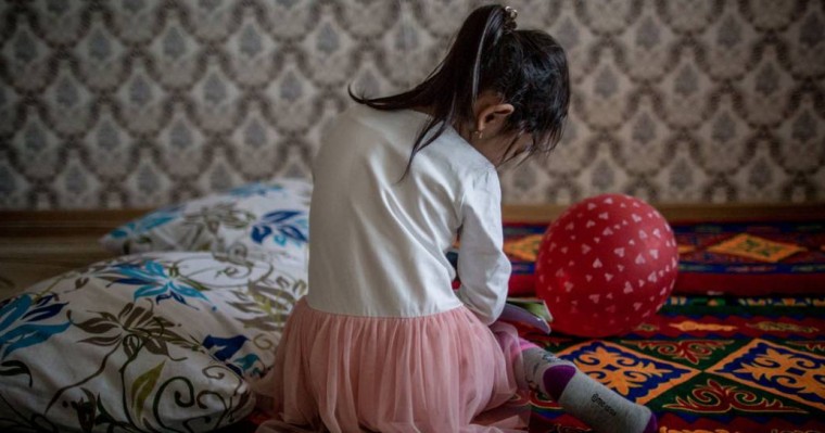 Босатып жіберген. 12 жастағы қызды зорлаған қылмыскерге шығарылған үкім күшін жойды