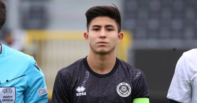 Қазақстандық футболшы Дастан Сәтпаев ағылшындық "Челси" клубына ауысады