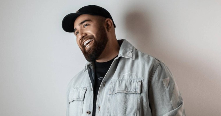 Jah Khalib-тің жанкүйерлері Ташкентте шеруге шықты