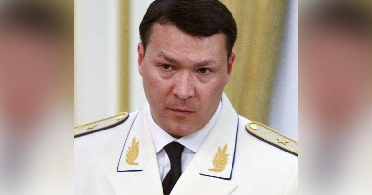 «Намазханаға кірген»: Назарбаевтың немере інісі Самат Әбіштің қазіргі жағдайы белгілі болды
