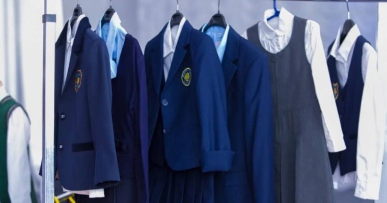 Мектеп формасы: Қаптатып мешіт сала бергенше, киім тігетін зауыт салайық - Оңғар ҚАБДЕН