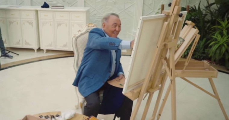 Назарбаев: "Тірі кезінде ескерткіш қою - ұрпақ есінде сақтайтынына сенбеу"