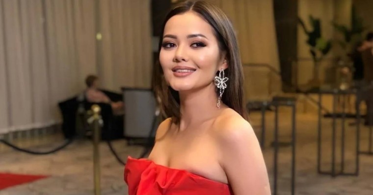 “Иіскеп көру керек” - Диана Қырықбай тағы бір әдіспен бөлісті