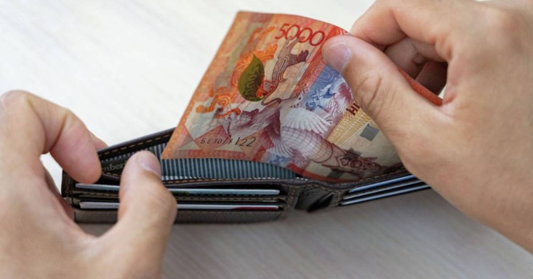 Жетісай тұрғыны күніне 350 мың теңге тауып отыр