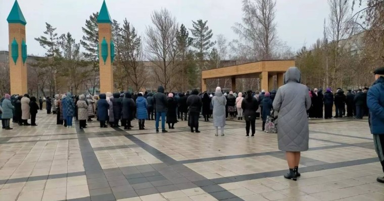 Павлодарда Қуандық Бишімбаевтың өлтірілген әйелімен қоштасу рәсімі өтті