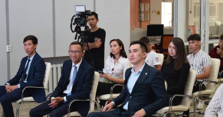 Өскемендік жұмыссыз жастарға мүмкіндік!