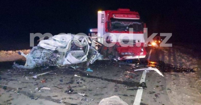 Ақтөбе облысында жол апатынан бүтін бір отбасы көз жұмды