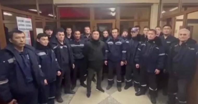 “Жұмыстан шеттетіліп, қысым көріп жатырмыз”: Костенко шахтасындағы заң бұзушылықтарды айтқан құтқарушылар наразылық білдірді