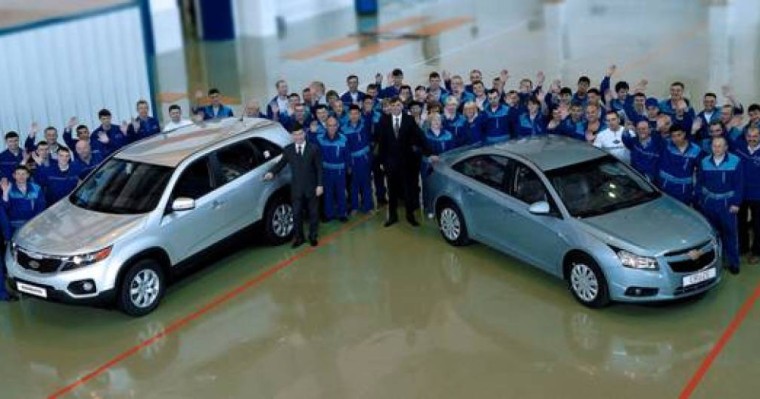 Соңғы үміт: «Азия Авто» зауыты жұмысшылары президент Тоқаевқа жүгінді