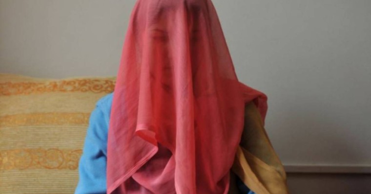 Қырғыз отбасы 19 жастағы қазақс келінін жертөледе ұстаған