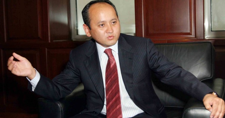 Аблязов Айсұлтан Назарбаевтың атымен жазба қалдырып "ұсталып" қалды (ФОТО)