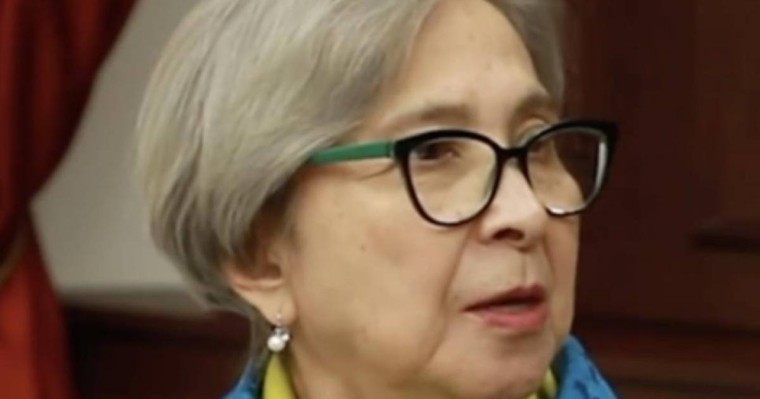 «Баладан бастап намаз оқиды, не масқара мынау?»: Шетелдегі қазақ ғалымы бала күнінен намазға жығылатындарды қатаң сынға алды