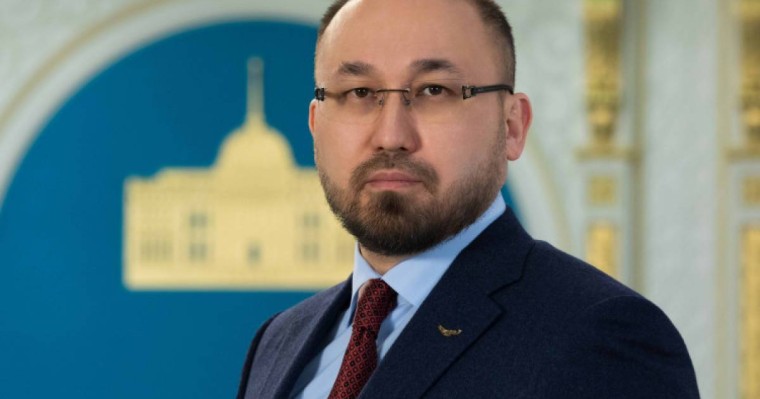 Қоғам белсендісі Дәурен Абаевтың орнын босатып, жауапқа тартылуын талап етті