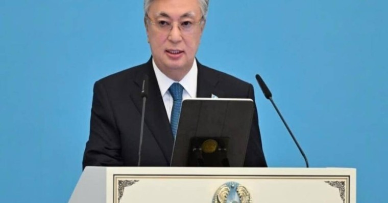 Тоқаев Қазақстан халқын Республика күнімен құттықтады