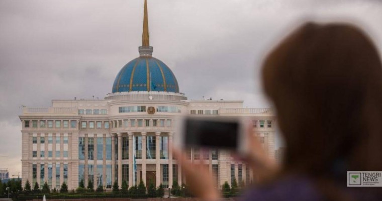 Тоқаев бір топ қазақстандықты мемлекеттік наградалармен марапаттады
