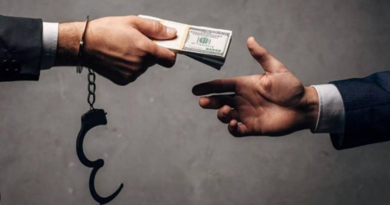 Жемқорлық - қоғамның дамуына кедергі келтіретін ауыр қылмыс