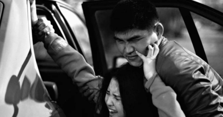 Таразда досымен бірге қыз алып қашқан жігіт ұзақ мерзімге сотталды