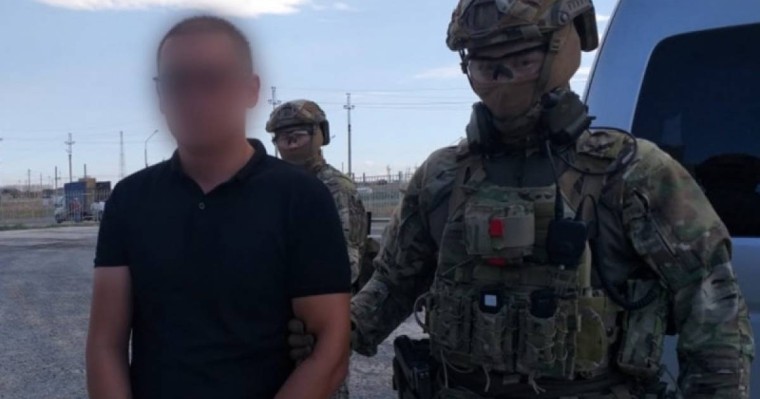 КНБ Жаңаөзен қаласының екі тұрғынын ұстады (ВИДЕО)