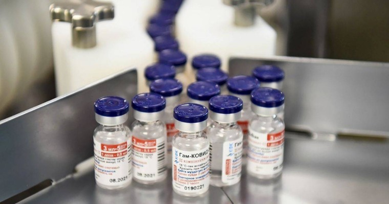 "Қазақстанға мерзімі өткен вакцина әкелінуде": Желі тағы бір даулы хабарлама тарап кетті