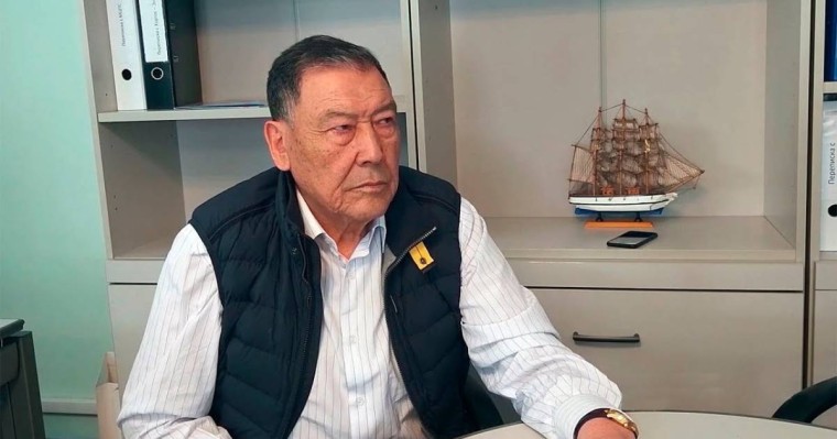 "Ұрылардан қайтқан ақшаға халыққа пәтер алып, тарату керек!" - Балташ Тұрсымбай (ВИДЕО)