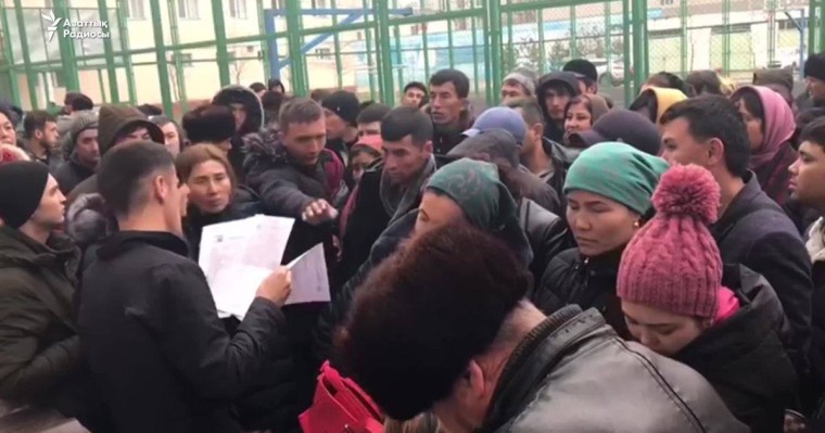 СІМ: Өзбек студенттері еліндегі реформаға байланысты кері қайтып жатыр