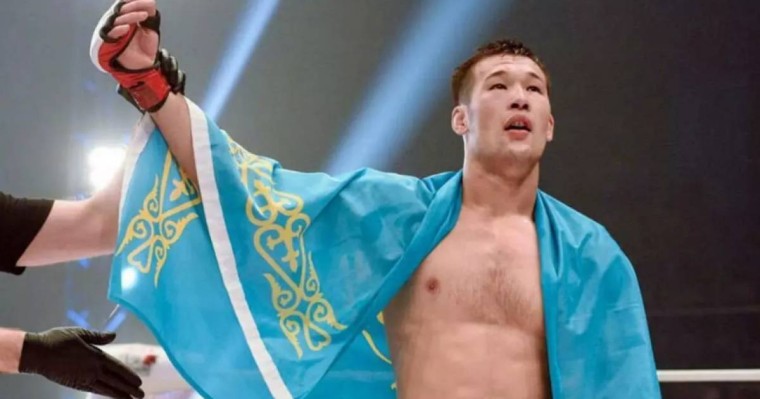 Шавкат Рахмановқа Ақтаудан пәтер сыйлады (Видео)