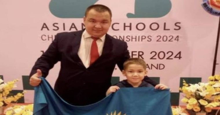8 жастағы оқушы шахматтан Азия чемпионын жеңіп алды