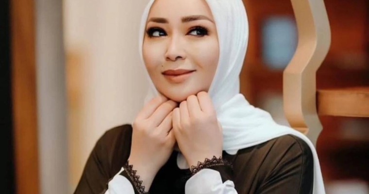 "Жөтелсем, қабырғам сынып кететіндей": Ақын Айнұр Тұрсынбаеваның денсаулығы сыр берді