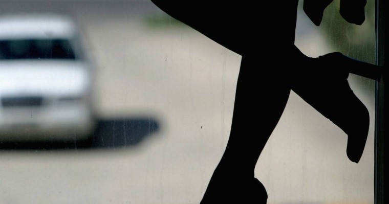 Ақтөбеде үш азамат жезөкшелікпен айналысқан жігітті ұрып-соғып кетті