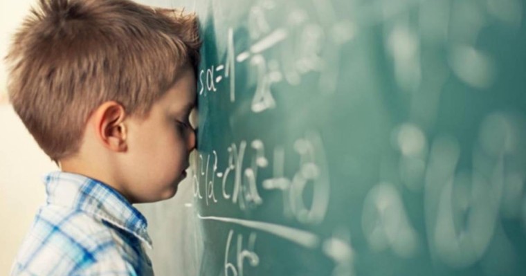 "Баланы мұғалімдердің алдында қорғамаңыздар": Мемлекет басшысы ата-аналарға мәлімдеме жасады