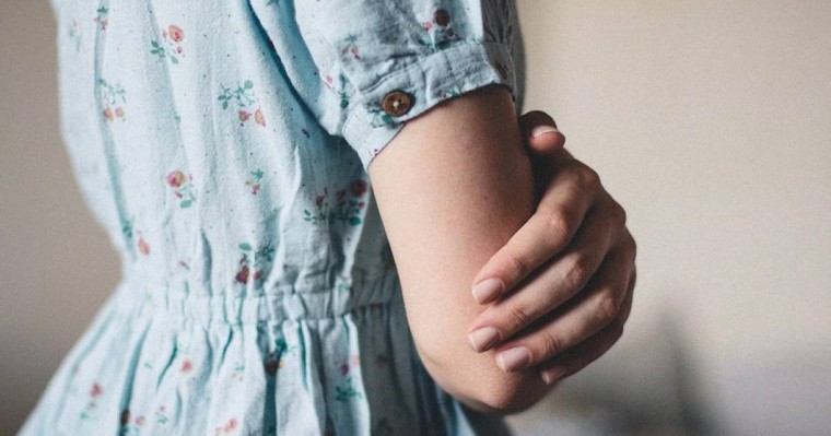 «Керемет идея»: блогер педофилдерді анықтаудың түркиялық әдісін атап көрсетті (ВИДЕО)