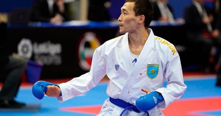 Токио-2020: Дархан Асадилов алғашқы жекпе-жегінде жеңіске жетті