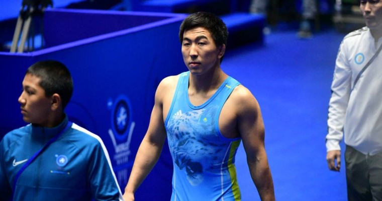 Данияр Қайсанов Жапония чемпионын жеңіп, ширек финалға шықты