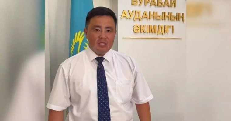 "Сұрақтарын бір жеріне тығып қойсын" - Басы дауға қалған Щучинск әкімі қызметінен кетті