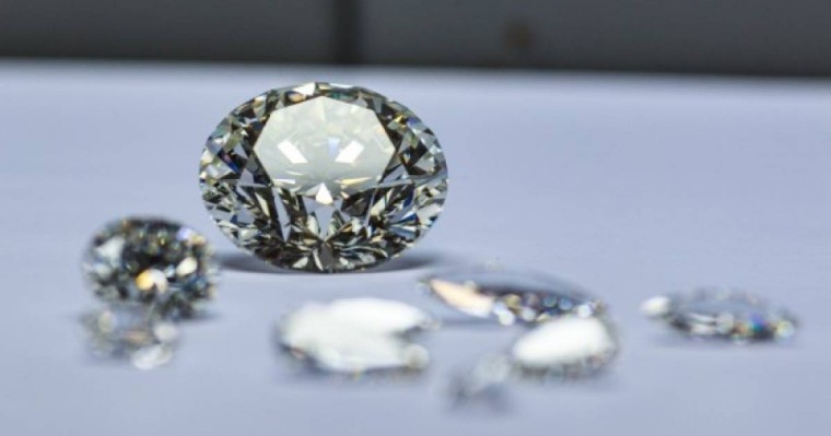 Әлемдегі гауһар тастардың жартысын Ресей сатады