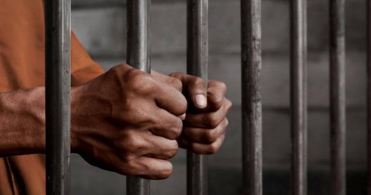 Алматылық әйелдің басын кесіп, пакетке салып кеткен ер адамға сот үкімі шықты