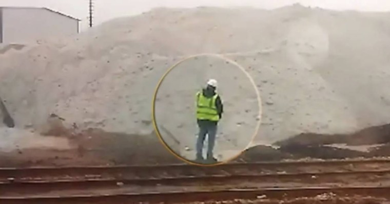 50 метр жерде әжетхана тұрса да...: «Аралтұз» басшысы ас тұзына дәрет сындырған (ФОТО)